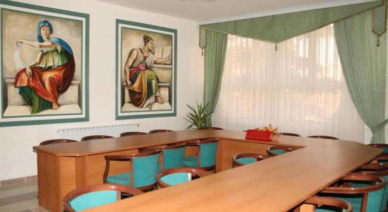 Uni Palas Kavadarci Exterior foto